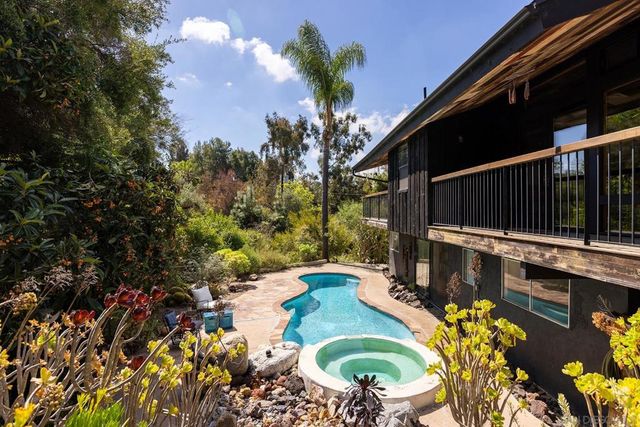 9364 Edgewood Dr.., La Mesa, CA 91941