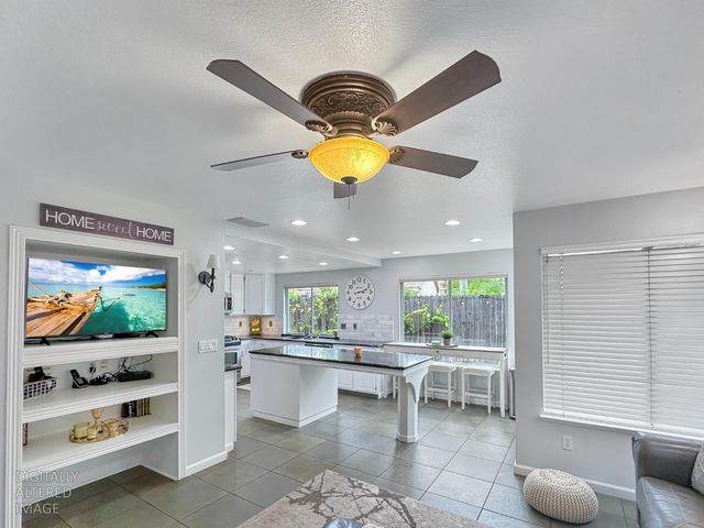 10425 Big Horn Ct, Stockton, CA 95209