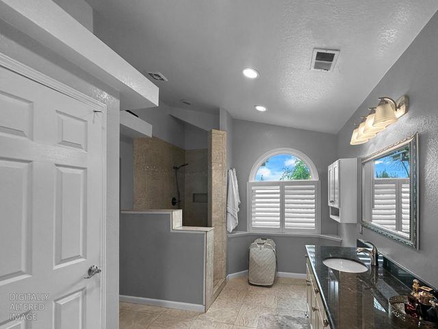 10425 Big Horn Ct, Stockton, CA 95209