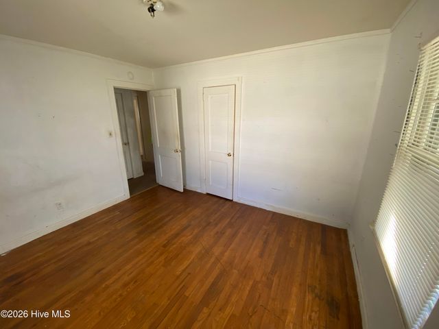 1007 W Washington Avenue, Kinston, NC 28501