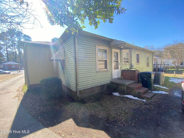 1007 W Washington Avenue, Kinston, NC 28501