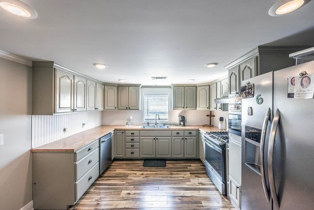 553 Lake Long Drive, Houma, LA 70364