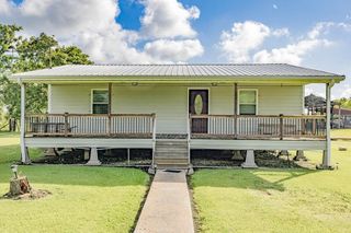 553 Lake Long Drive, Houma, LA 70364