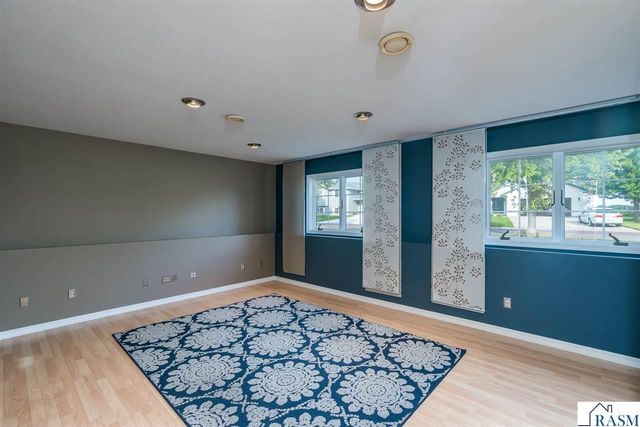 100 Uriah Court, Mankato, MN 56001