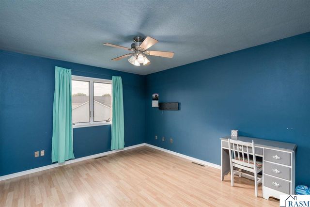 100 Uriah Court, Mankato, MN 56001