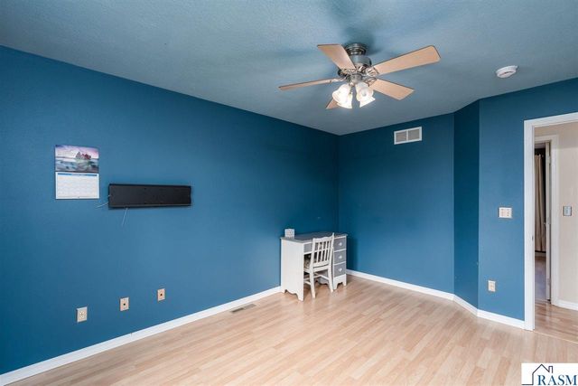 100 Uriah Court, Mankato, MN 56001