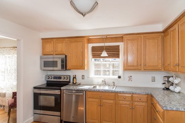 26 Carville 26, Lexington, MA 02421