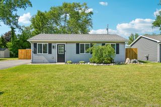 2602 Pontiac Lake Road, Waterford Charter Township, MI 48328