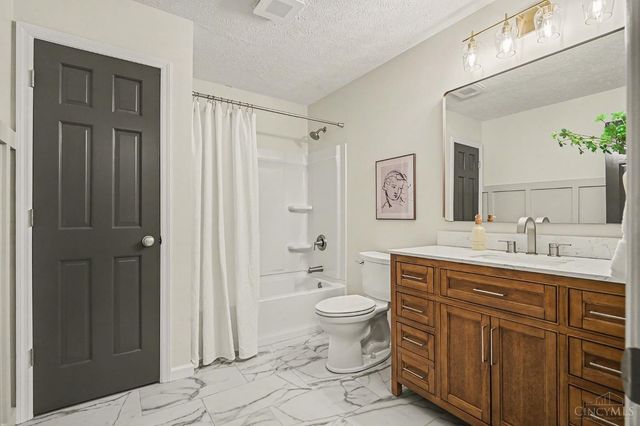 1033 Settlemire Road, Lebanon, OH 45036