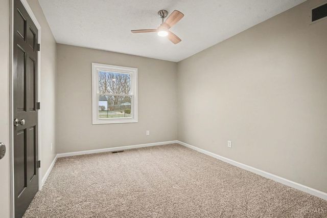 1033 Settlemire Road, Lebanon, OH 45036