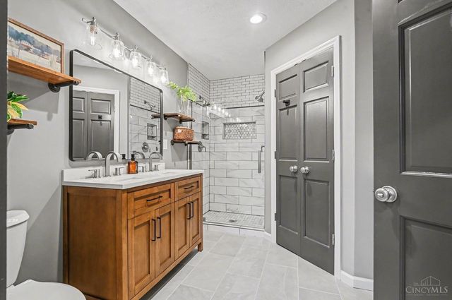 1033 Settlemire Road, Lebanon, OH 45036