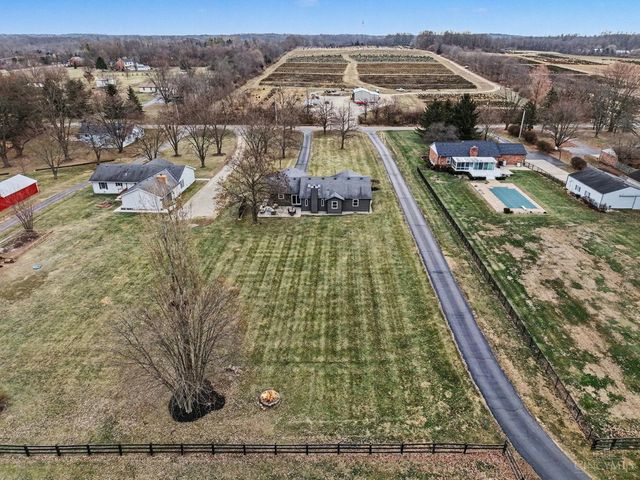 1033 Settlemire Road, Lebanon, OH 45036