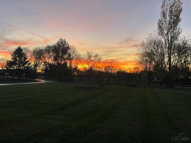 1033 Settlemire Road, Lebanon, OH 45036