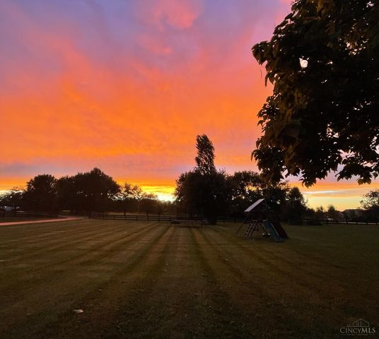 1033 Settlemire Road, Lebanon, OH 45036