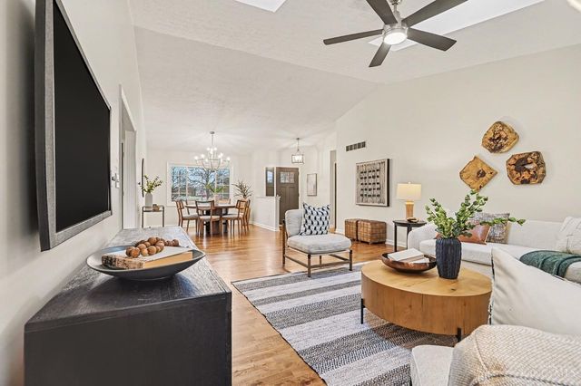 1033 Settlemire Road, Lebanon, OH 45036