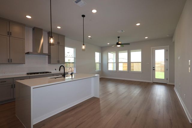 352 Marisol Bend, Georgetown, TX 78626