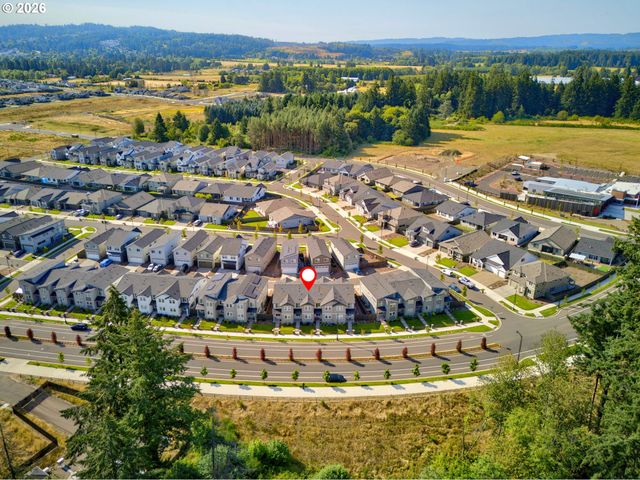 7004 Se BUTTERNUT CREEK Pkwy, Hillsboro, OR 97123