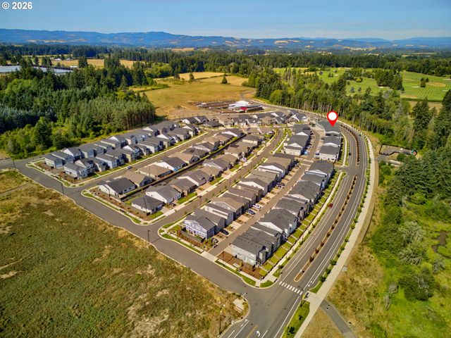 7004 Se BUTTERNUT CREEK Pkwy, Hillsboro, OR 97123