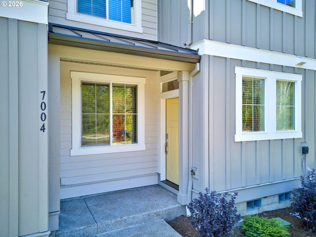 7004 Se BUTTERNUT CREEK Pkwy, Hillsboro, OR 97123