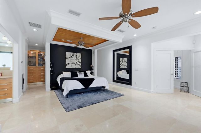 829 IDLEWILD WAY, Sarasota, FL 34242