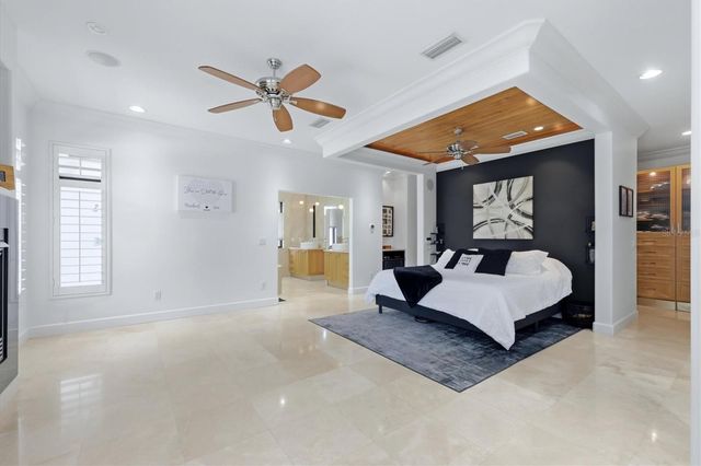 829 IDLEWILD WAY, Sarasota, FL 34242