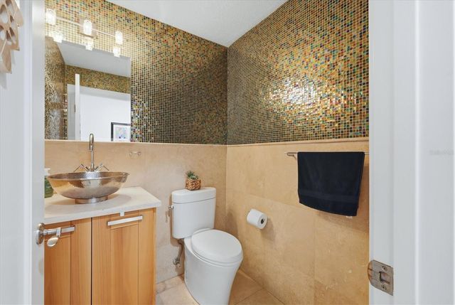 829 IDLEWILD WAY, Sarasota, FL 34242