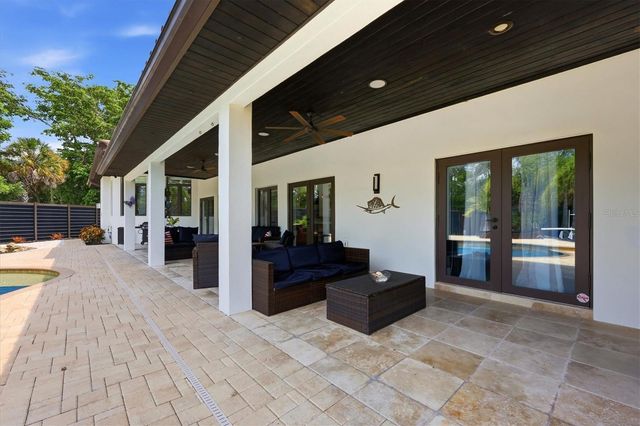 829 IDLEWILD WAY, Sarasota, FL 34242