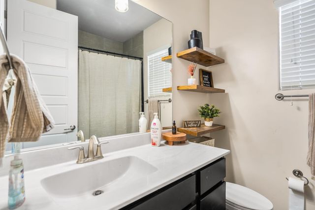 500 Michael Avenue SW, Los Lunas, NM 87031