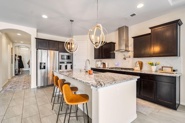 500 Michael Avenue SW, Los Lunas, NM 87031