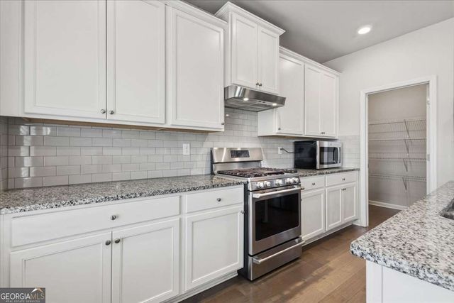 2265 Annes Lake Circle, Lithonia, GA 30058