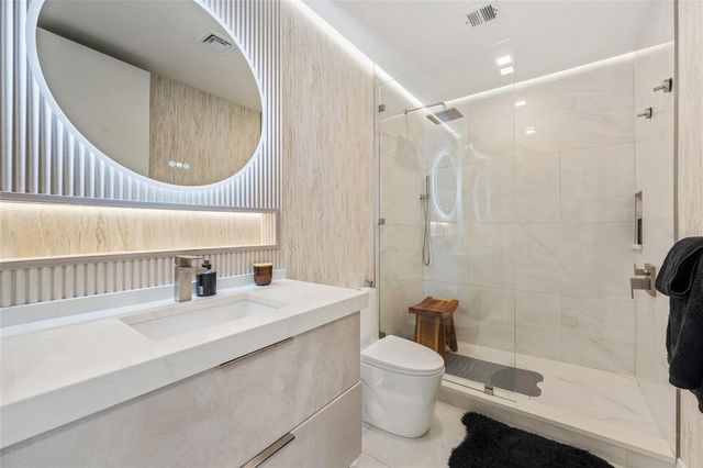 150 E ROBINSON STREET 601, Orlando, FL 32801