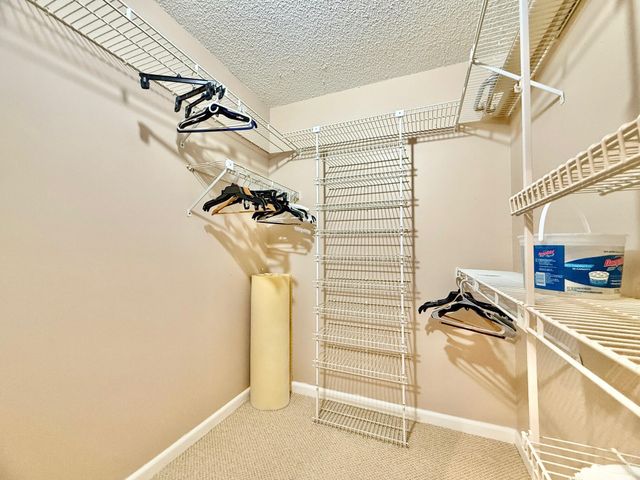 10678 OCEAN PALM Way 202, Boynton Beach, FL 33437