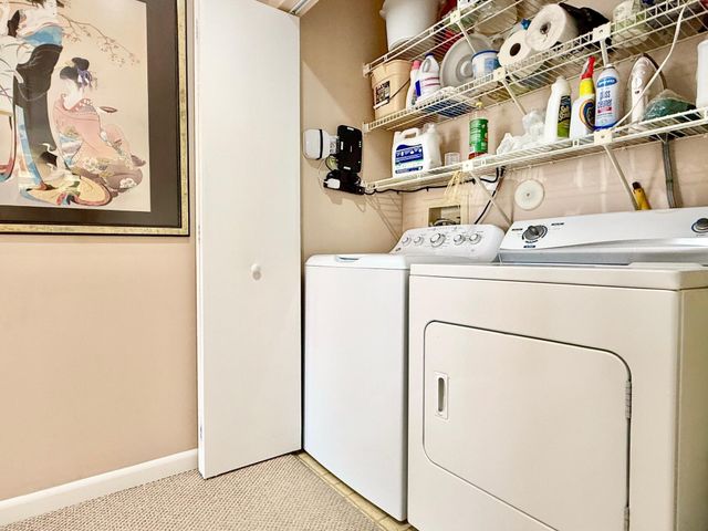 10678 OCEAN PALM Way 202, Boynton Beach, FL 33437