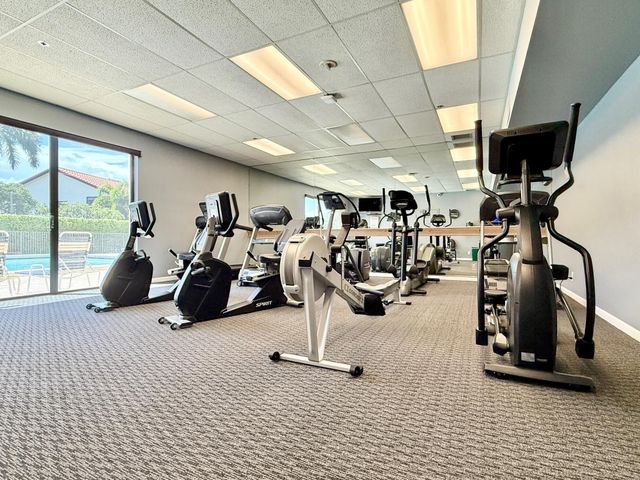 10678 OCEAN PALM Way 202, Boynton Beach, FL 33437