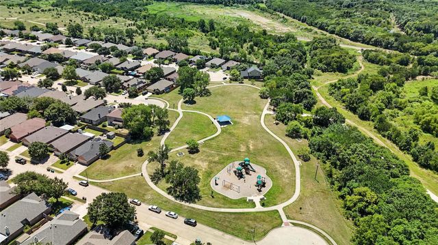 9148 Rushing River Drive, Fort Worth, TX 76118