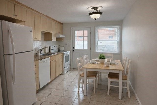 12 Cutter 1, Waltham, MA 02453