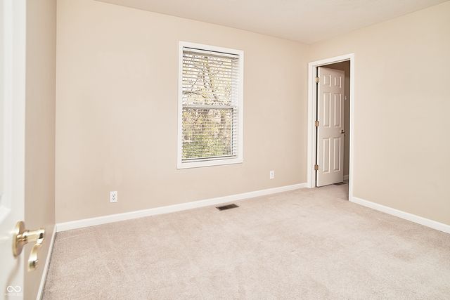 11202 Timberview Drive, Fishers, IN 46037