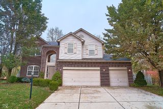 11202 Timberview Drive, Fishers, IN 46037