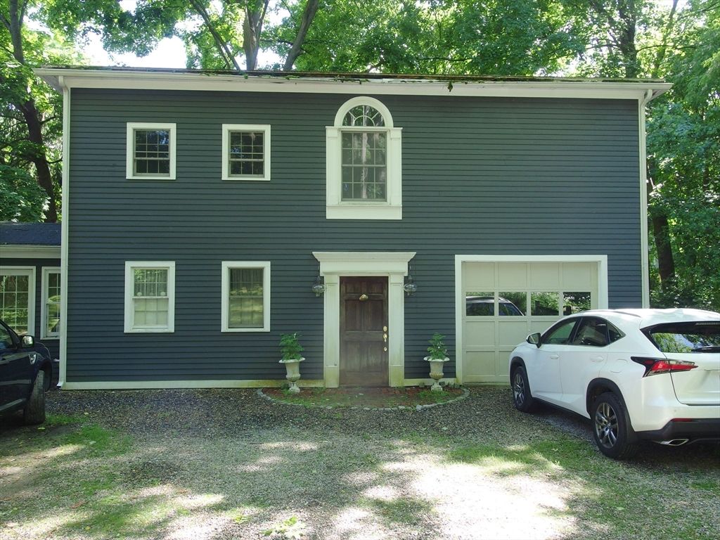 148 State Street 2, Newburyport, MA 01950