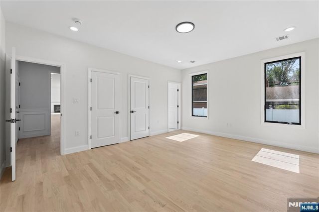 532 Hobart Road, Paramus, NJ 07652