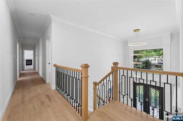 532 Hobart Road, Paramus, NJ 07652