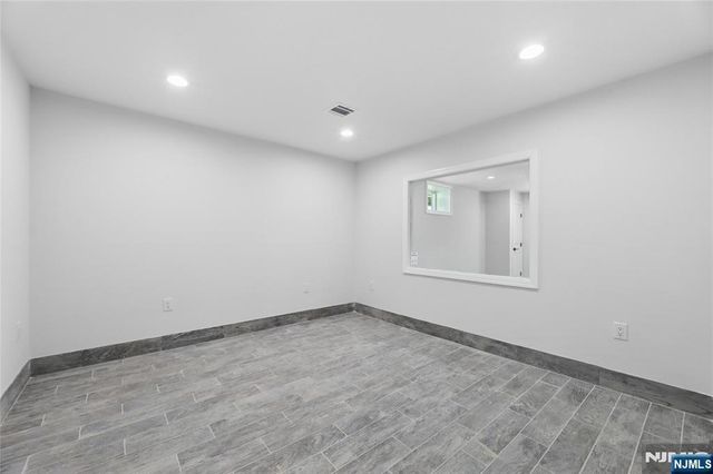532 Hobart Road, Paramus, NJ 07652