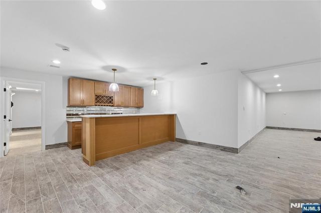 532 Hobart Road, Paramus, NJ 07652