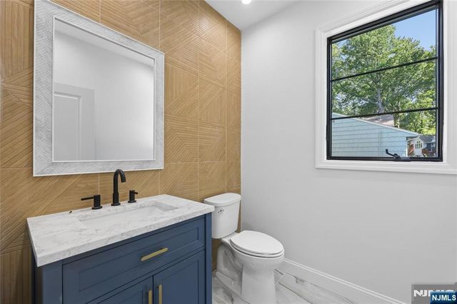 532 Hobart Road, Paramus, NJ 07652