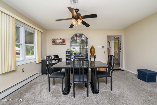 1 Selkirk Avenue, Toms River, NJ 08757