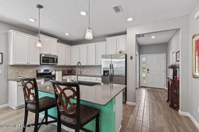 75268 PONDSIDE Lane, Yulee, FL 32097