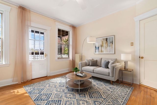 72 Strathmore 7B, Boston, MA 02135