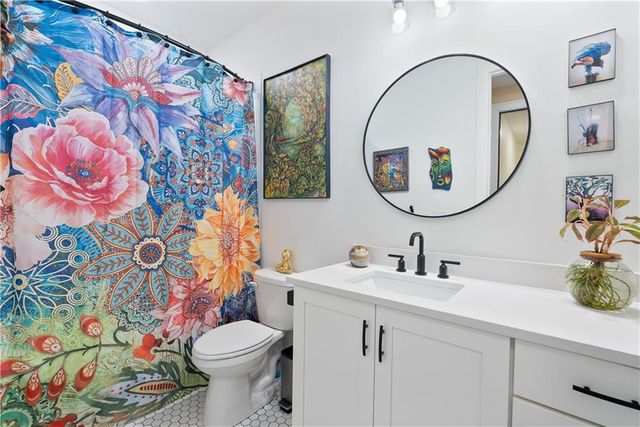318 Carriage Glen Lane, Woodstock, GA 30188
