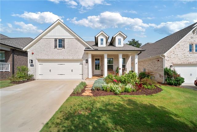 318 Carriage Glen Lane, Woodstock, GA 30188