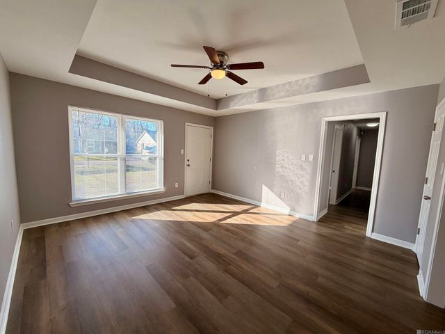 13160 She Lee Place Rd, Gonzales, LA 70737